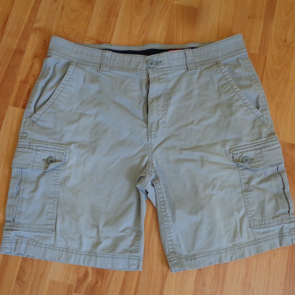 St John's Bay Comfort Stretch shorts Men's waist 38
